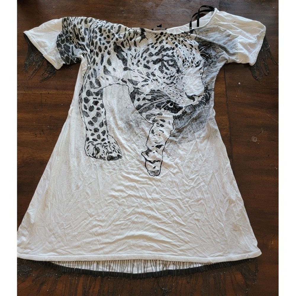 NWOT Sky L Cheetah T-Shirt Tunic Chain Trim White Gray 121552